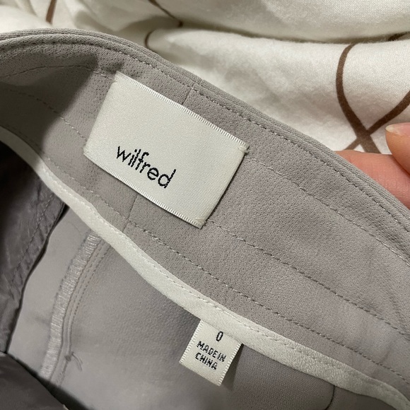 Aritzia - Wilfred Allant Pant - Picture 3 of 5